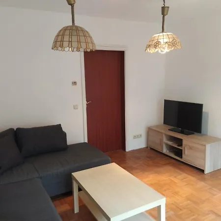 In Kadenbach, Schoene Im Ruhigen