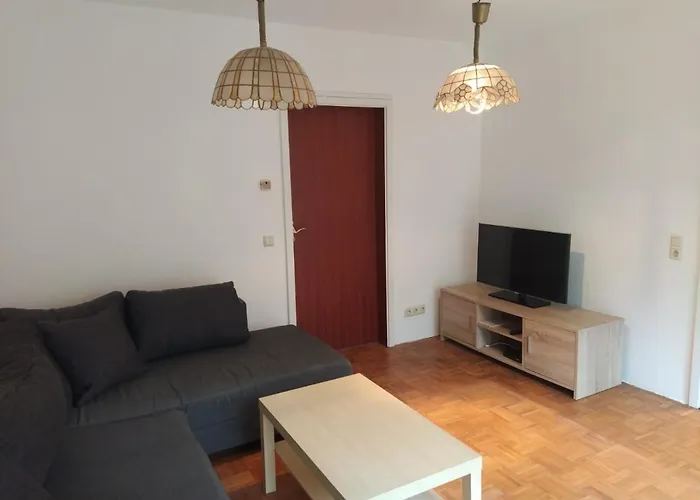 In Kadenbach, Schoene Im Ruhigen