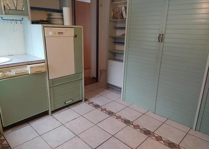 Apartment In Kadenbach, Schoene Im Ruhigen Kadenbach